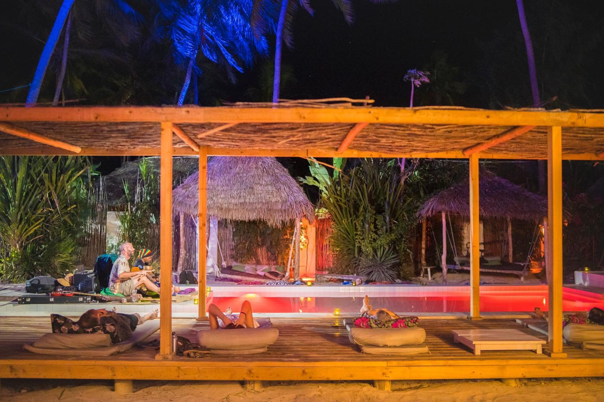 B4 Beach Club Paje Ngoại thất bức ảnh