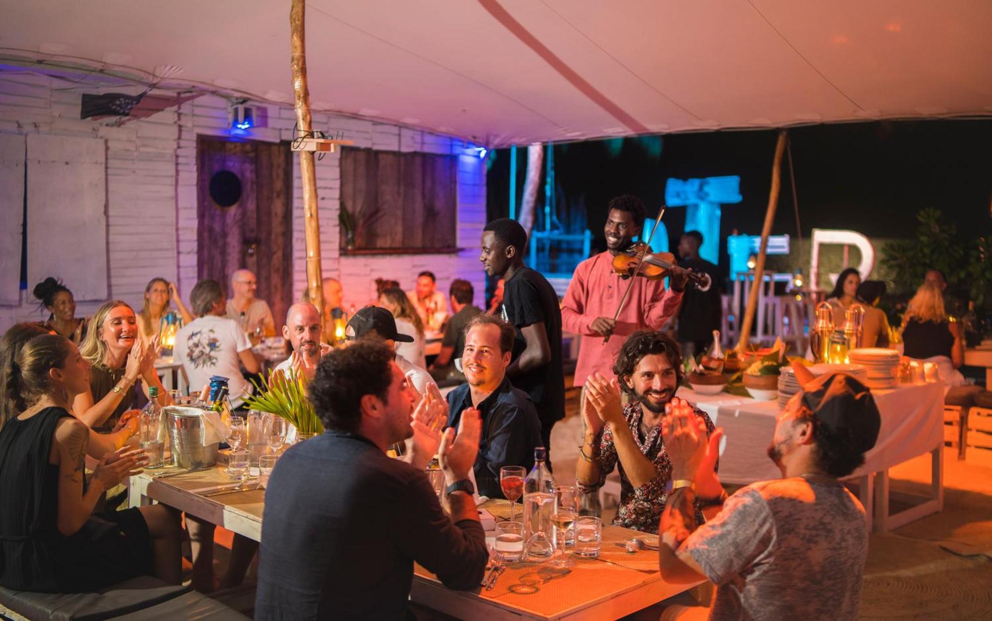 B4 Beach Club Paje Ngoại thất bức ảnh