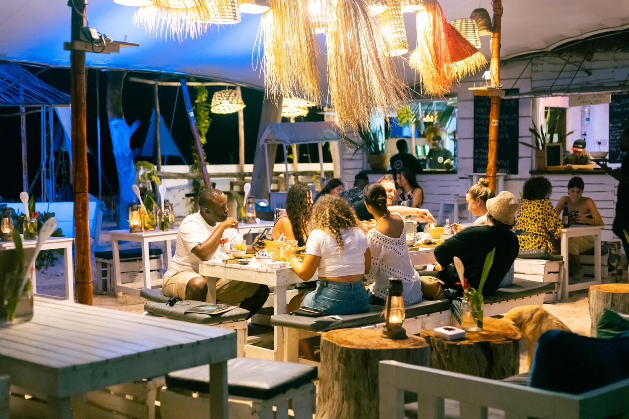 B4 Beach Club Paje Ngoại thất bức ảnh